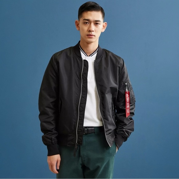 Alpha Industries Size XS Reversible MA-1 Bomber Jacket in Black - Picture 11 of 11